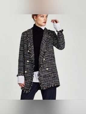 Zara Women’s Tweed Long Blazer Size XS Coat Pearl Buttons Metallic Fringe